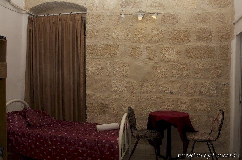 East New Imperial Hotel Jerusalem Exterior photo